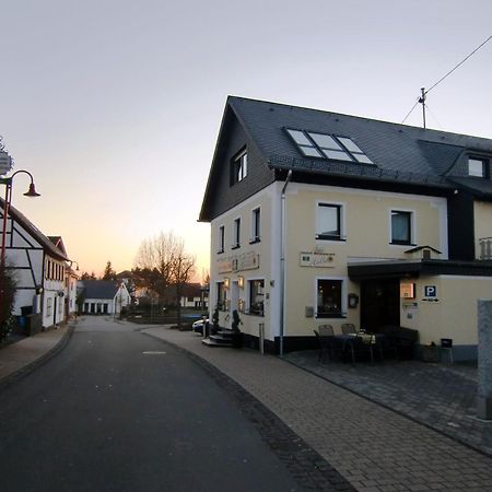 Hotel & Restaurant Huellen Barweiler Eksteriør billede